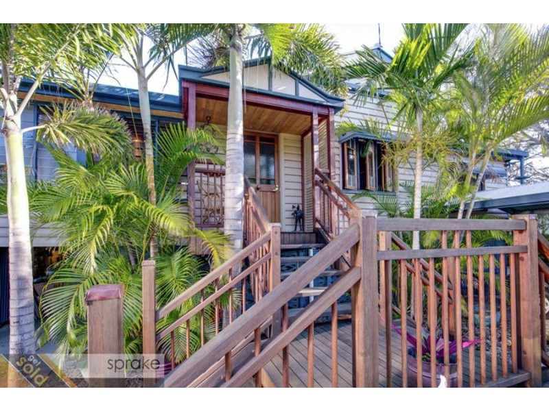 209 Torquay Terrace, Torquay QLD 4655