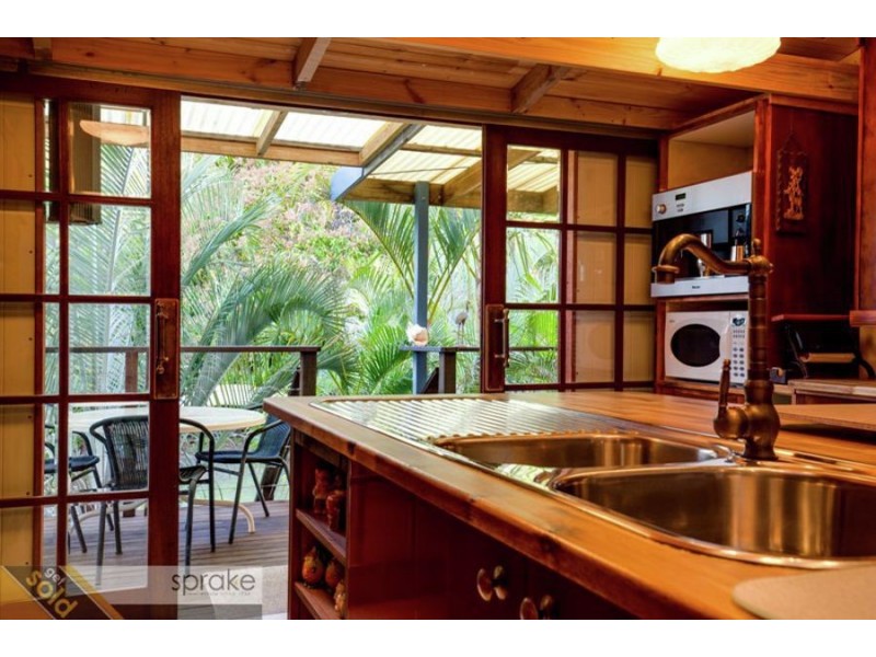 209 Torquay Terrace, Torquay QLD 4655
