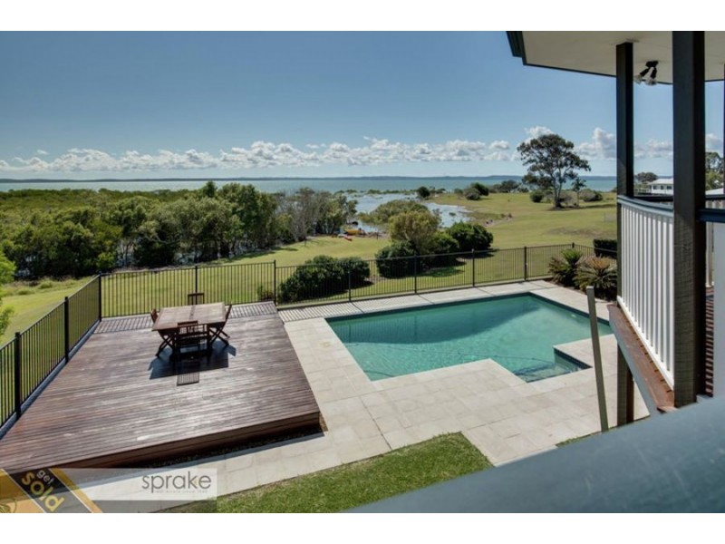 25 Francis Avenue, Booral QLD 4655