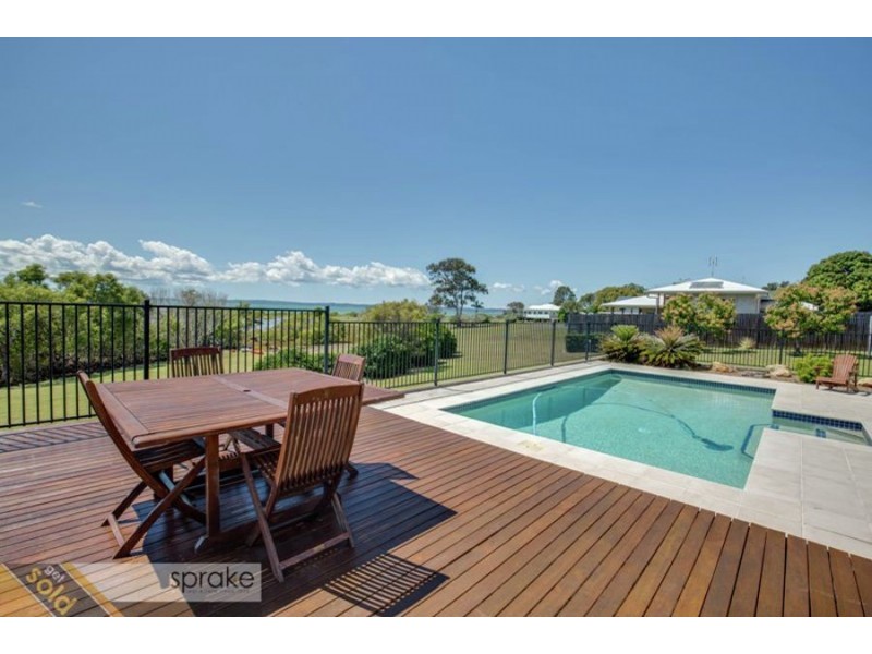 25 Francis Avenue, Booral QLD 4655