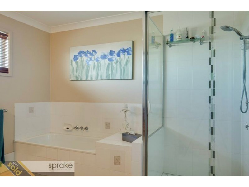 18 Talasea Drive, Kawungan QLD 4655