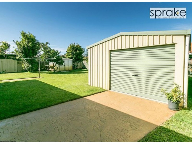 3 Sandalan Way, Urangan QLD 4655