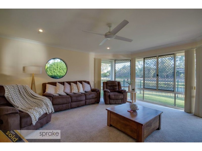 24 Banks Court, Torquay QLD 4655