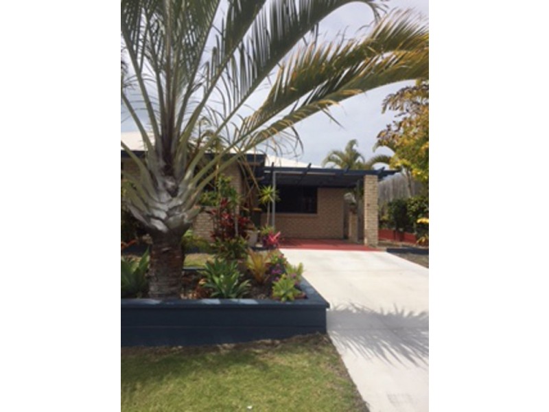 27 Marine View Drive, Scarness QLD 4655
