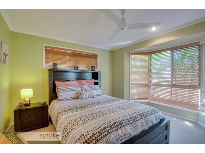 1 Alma Court, Urangan QLD 4655