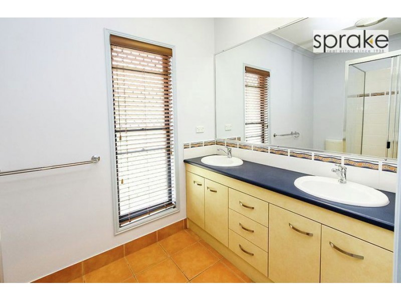 217 Esplanade, Pialba QLD 4655