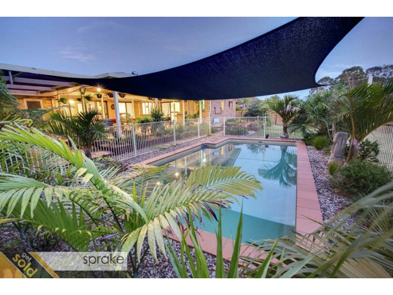 95 Garden Drive, Urangan QLD 4655