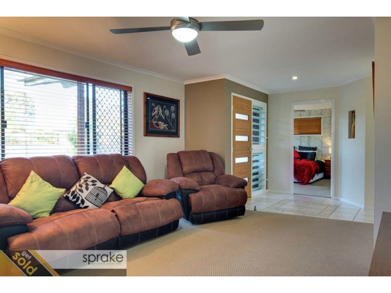 95 Garden Drive, Urangan QLD 4655