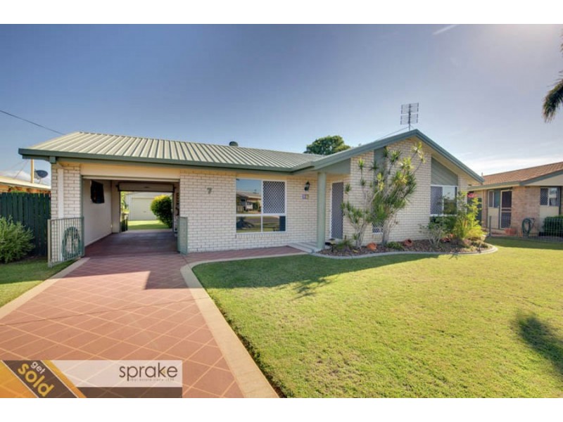 7 Kuruman Street, Scarness QLD 4655