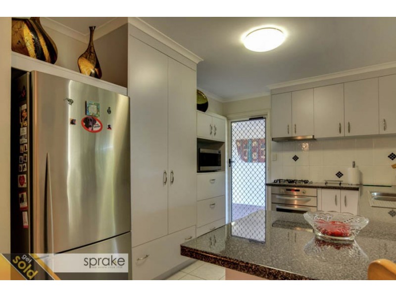 7 Kuruman Street, Scarness QLD 4655