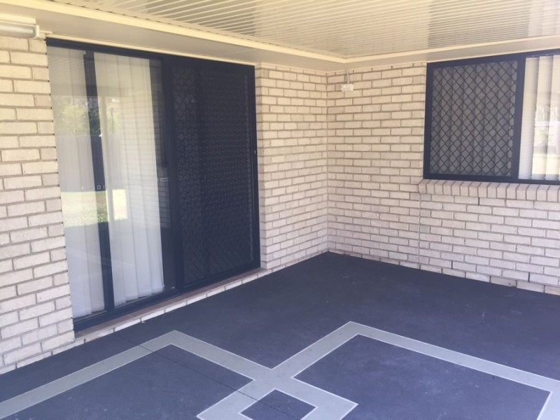 16 Jewel Court, Urangan QLD 4655