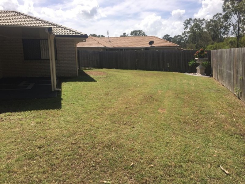 16 Jewel Court, Urangan QLD 4655