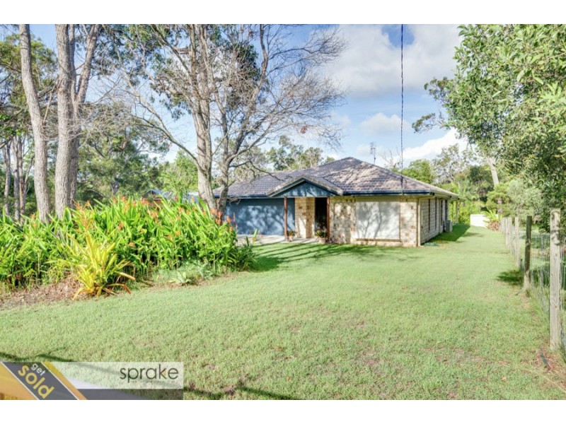 32 Beacon Road, Booral QLD 4655