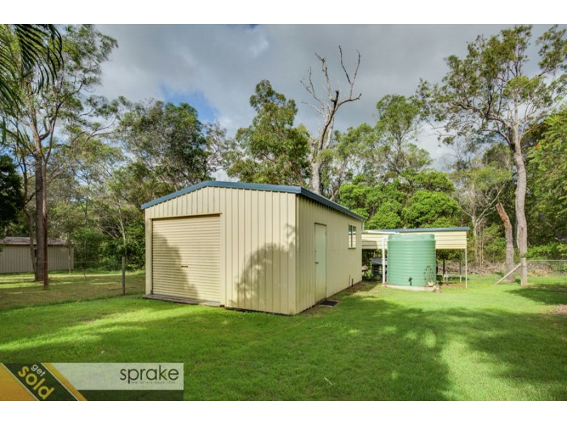 32 Beacon Road, Booral QLD 4655