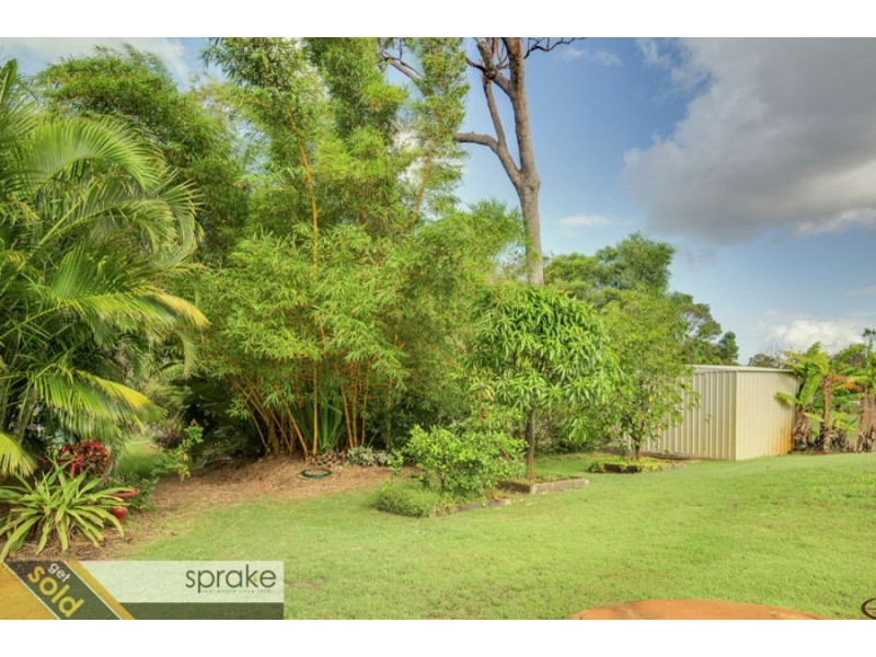 32 Beacon Road, Booral QLD 4655