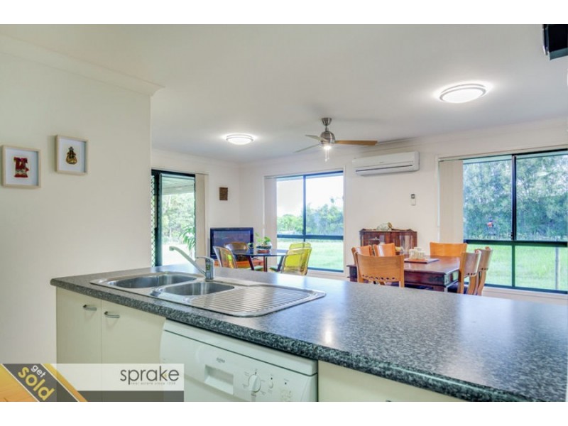 32 Beacon Road, Booral QLD 4655