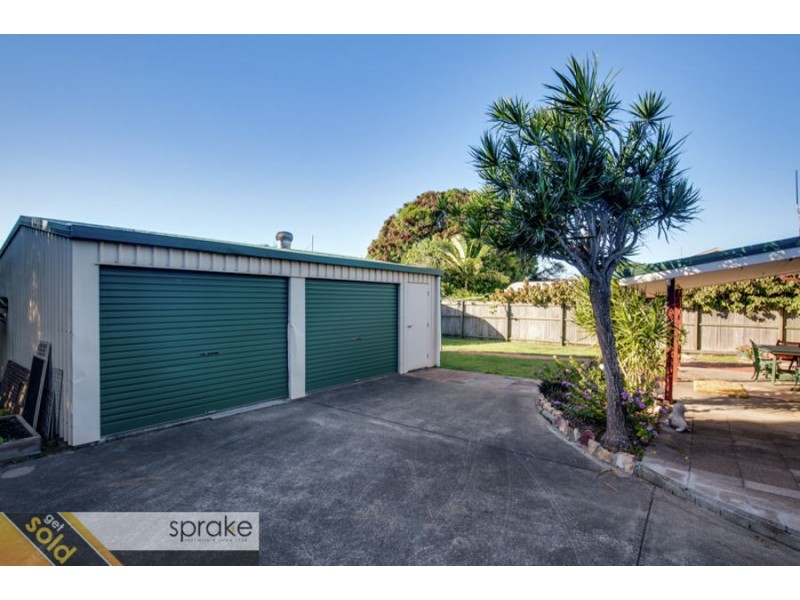 19 William Street, Urangan QLD 4655