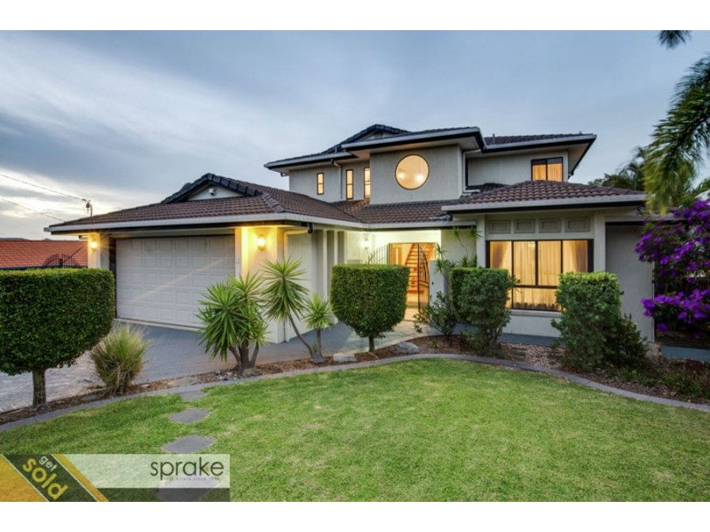 17 Christensen Street, Urraween QLD 4655