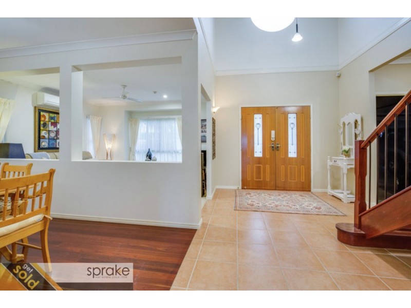 17 Christensen Street, Urraween QLD 4655