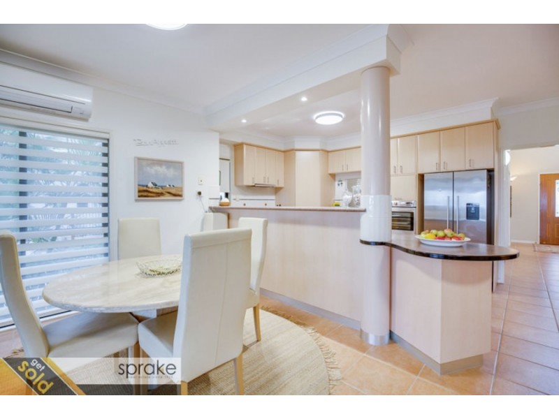 17 Christensen Street, Urraween QLD 4655