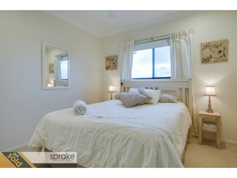 17 Christensen Street, Urraween QLD 4655