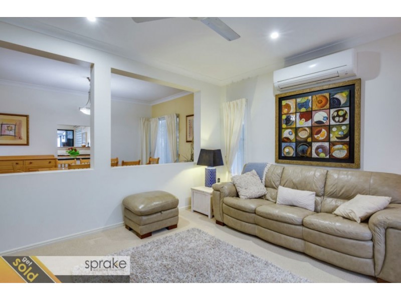 17 Christensen Street, Urraween QLD 4655