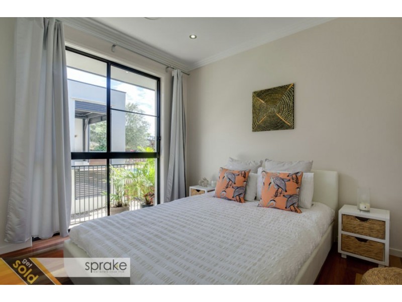 5 Swissalp Drive, Urraween QLD 4655