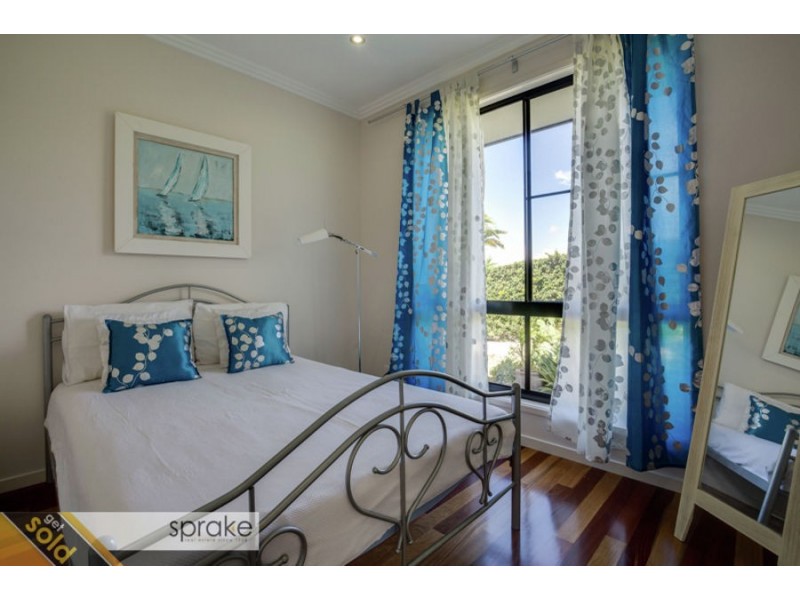 5 Swissalp Drive, Urraween QLD 4655