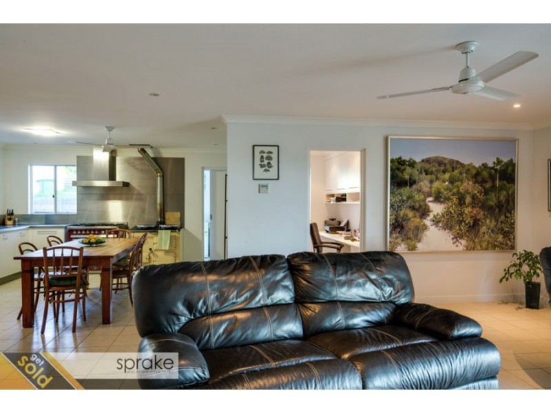 7 Ramsay Court, Dundathu QLD 4650