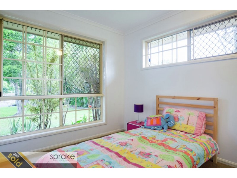 15 Windemere Road, Wondunna QLD 4655