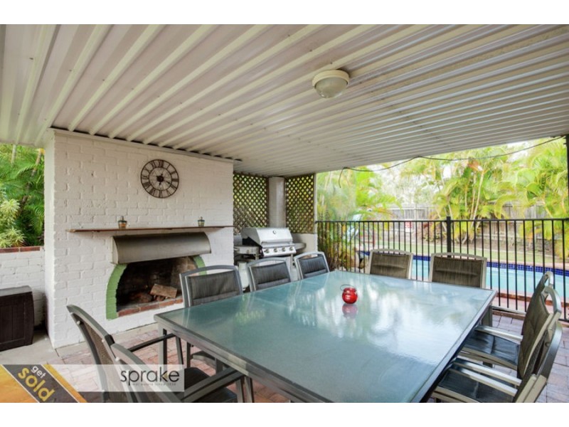 15 Windemere Road, Wondunna QLD 4655