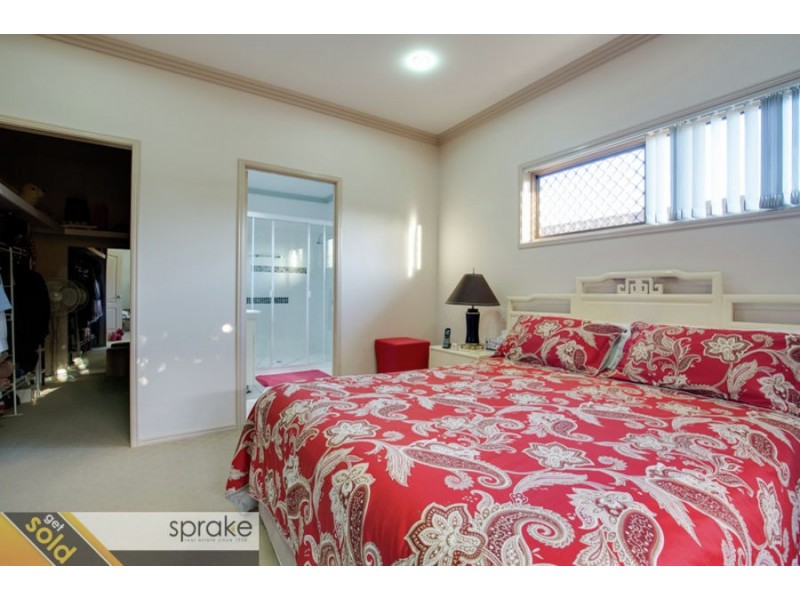 61 Pulgul Street, Urangan QLD 4655