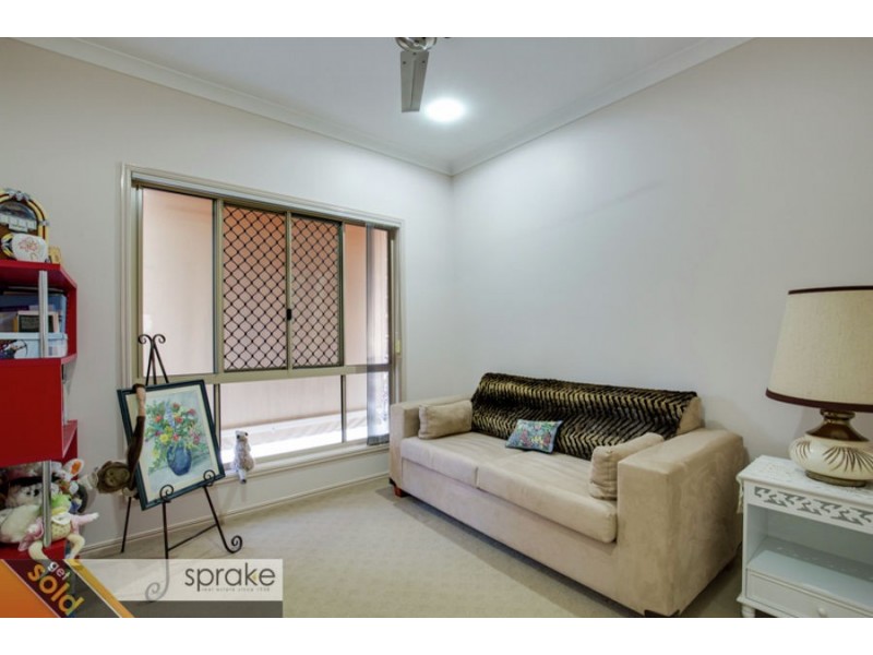 61 Pulgul Street, Urangan QLD 4655