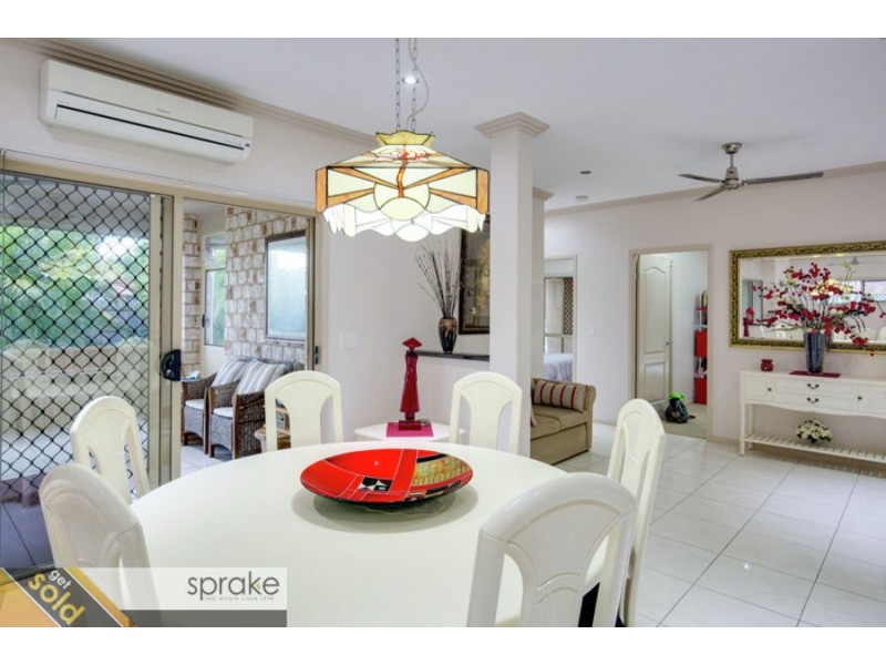 61 Pulgul Street, Urangan QLD 4655