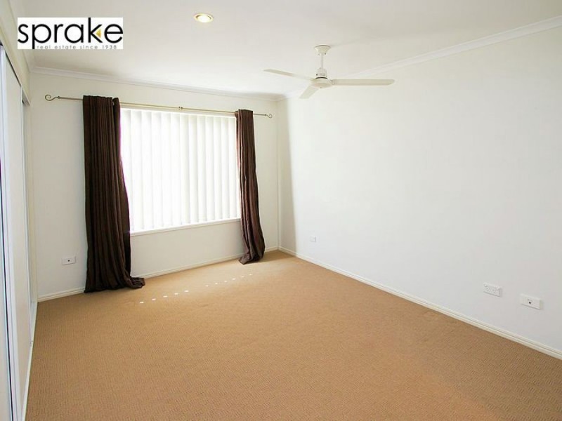 16 Kensi Court, Point Vernon QLD 4655