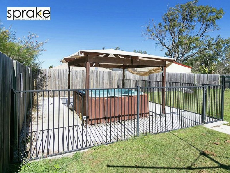 16 Kensi Court, Point Vernon QLD 4655