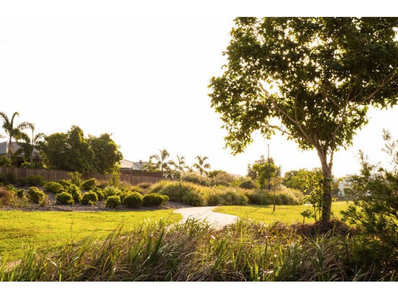 30 Parklands Boulevard, Wondunna QLD 4655