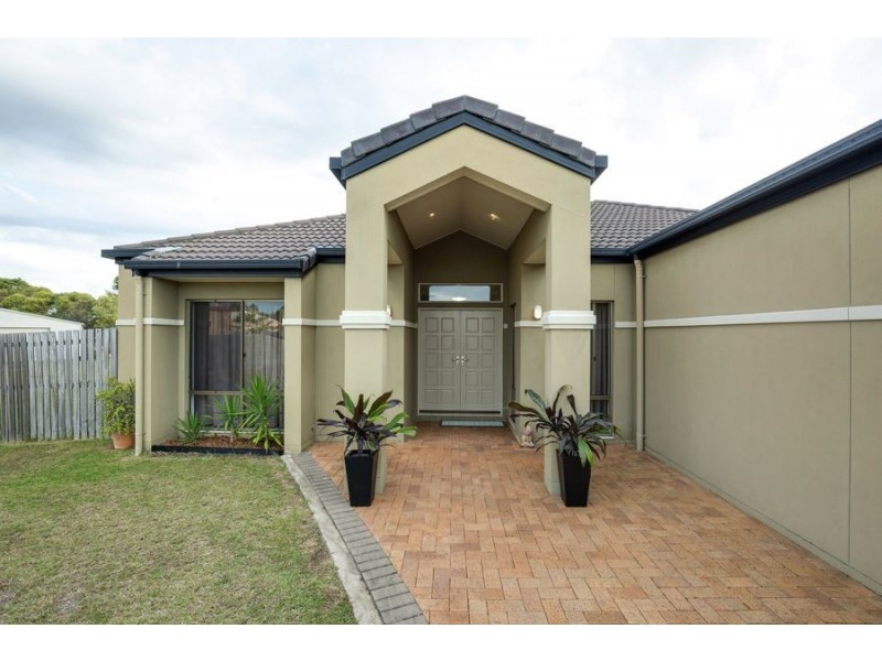 34 Sandalwood Drive, Wondunna QLD 4655
