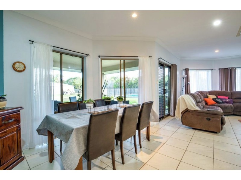 34 Sandalwood Drive, Wondunna QLD 4655
