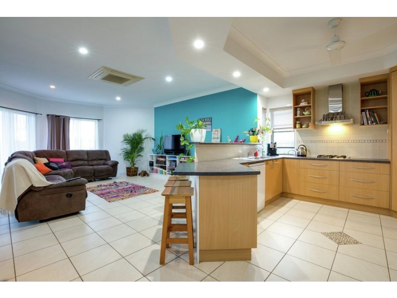 34 Sandalwood Drive, Wondunna QLD 4655
