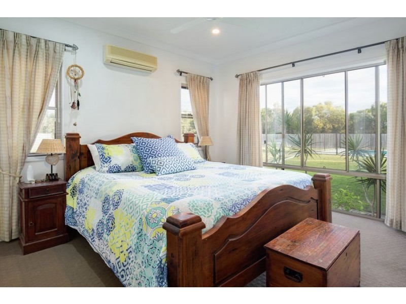 34 Sandalwood Drive, Wondunna QLD 4655