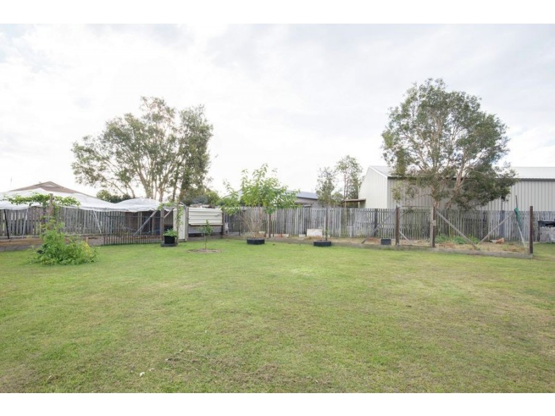 34 Sandalwood Drive, Wondunna QLD 4655