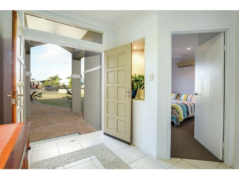 34 Sandalwood Drive, Wondunna QLD 4655