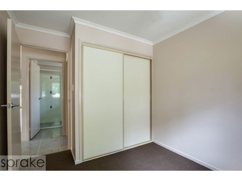 15 Crystal Court, Urangan QLD 4655