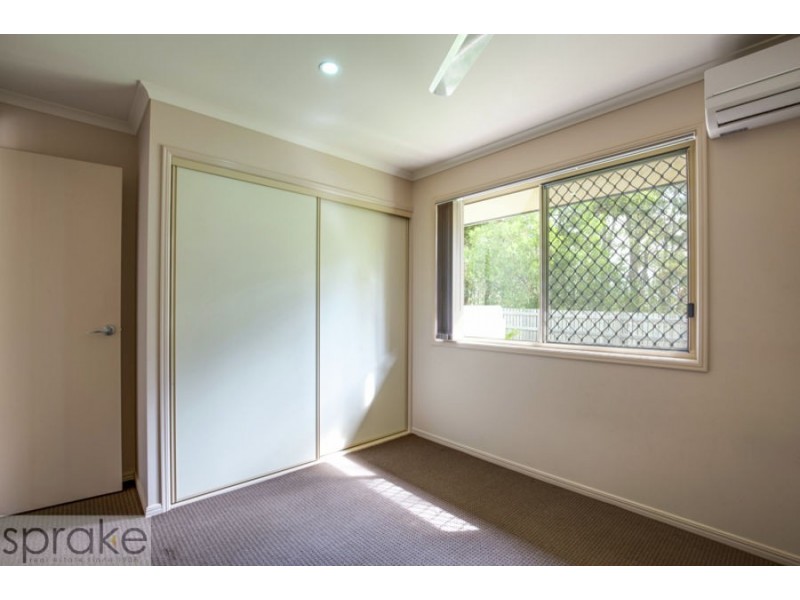 15 Crystal Court, Urangan QLD 4655