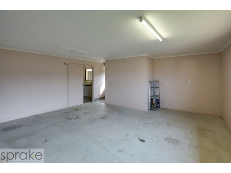15 Crystal Court, Urangan QLD 4655