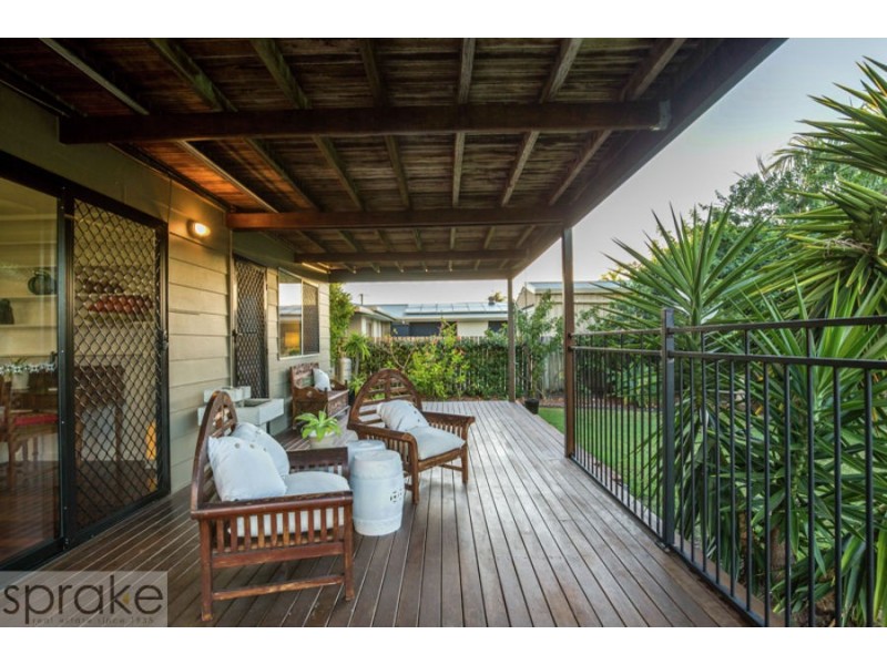 6 Moonbi Street, Scarness QLD 4655
