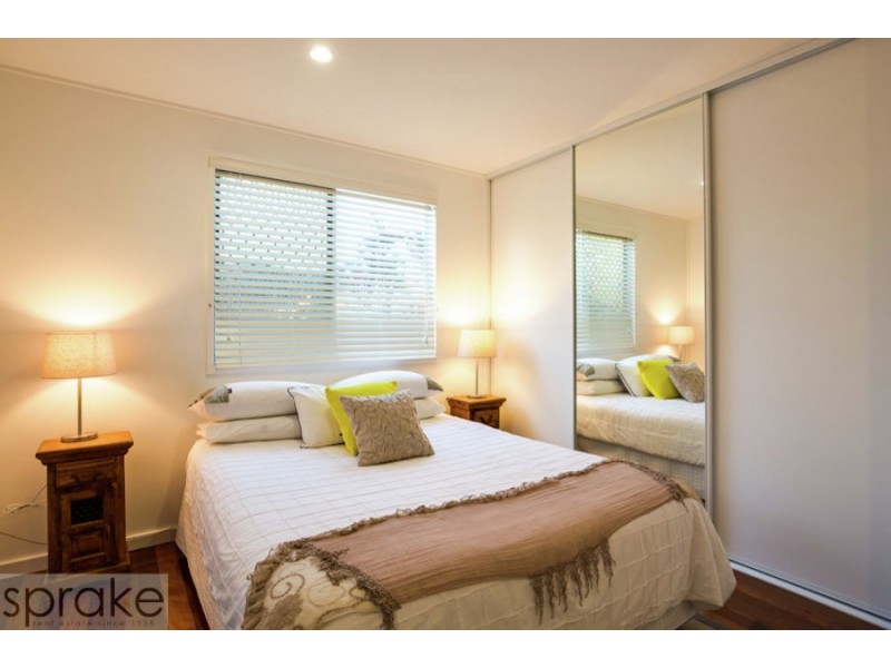 6 Moonbi Street, Scarness QLD 4655