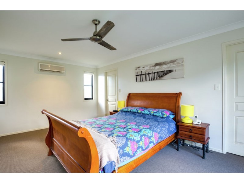 15 Seacrest Drive, Wondunna QLD 4655
