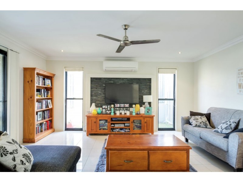 15 Seacrest Drive, Wondunna QLD 4655